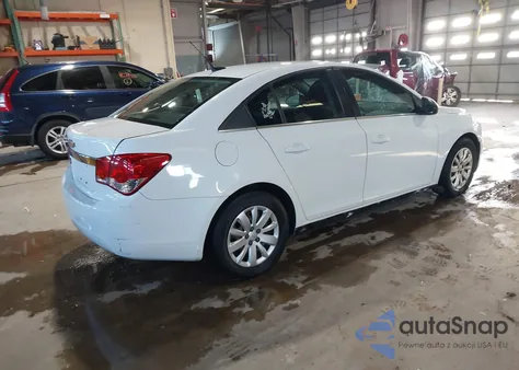2011 Chevrolet Cruze Ls z USA, uszkodzony, nr VIN 1G1PC5SH1B7219574